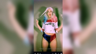 Sunny Ray aka sunnyrayxo onlyfans jumps on a toy and cums
