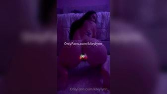 Kiley Lynn aka kileylynn_ onlyfans Busty brunette - stripped with girlfriend in french