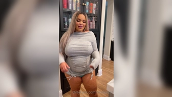 trishyland onlyfans 30-02-2022 performance Camcording