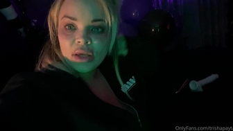 trishyland onlyfans Exquisite skin fucks pussy through pants