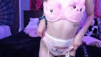 amazing_grace onlyfans Red curvy passionately masturbating pussy