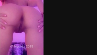 LaynaBoo aka Layna Boo aka laynaaboo onlyfans fucks herself on the sofa