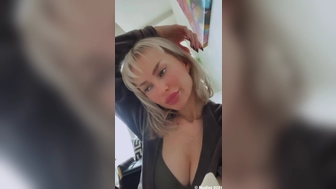 LaynaBoo aka Layna Boo aka laynaaboo onlyfans 23-01-2022 performance Latest May from chaturbate show