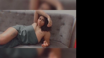 oasi.das.private onlyfans The charming bitch is fucked with sex toy