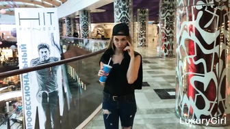 Kristina Sweet_Blowjob в примерочной, оральный кремпай, глотает сперму