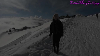LittleMaryLollipop_Blowjob подросток на общественном горнолыжном курорте