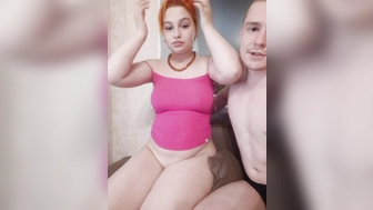 pupszaya с вибратором в пилотке