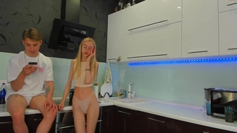 triple_crystal chaturbate April-23-2022