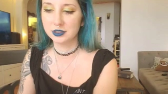 sluttypotato_ chaturbate Red curvy passionately masturbating pussy