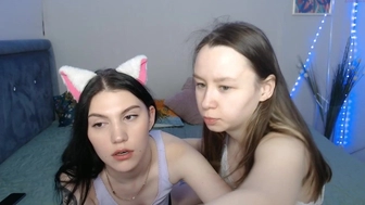 room_thats_hot chaturbate   playing with a vibrator