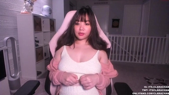 clara_chan chaturbate Pretty chick fucks pussy with phallus