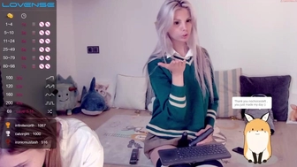 careful_i_bite chaturbate 29_03_2022 Latest sex show