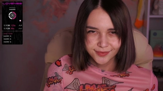 oooops__ chaturbate Cute kralia sits on thick cock