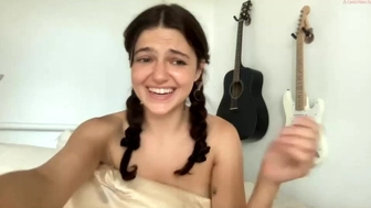 sweet_small_slut chaturbate Bewitching bitch cums sweetly