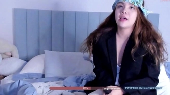jillikins chaturbate Impressive young lady puts on beautiful boobs