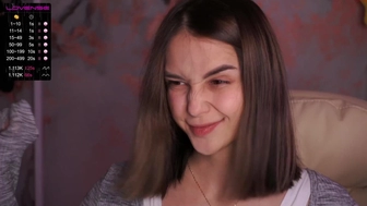 oooops__ chaturbate Young slut fucks phallus cunt