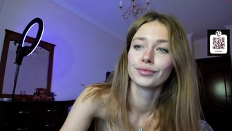 oksanafedorova chaturbate Cute girl masturbates cunt at the wheel