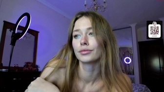 oksanafedorova chaturbate  baby is fried in the cap