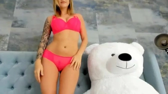 happy_yulia chaturbate 1_03_2022 webcam masturbation