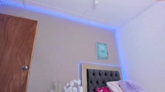 aria_rivas chaturbate Dizzy seducing with cool ass