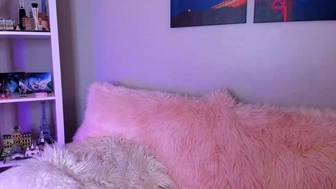 alisonfire chaturbate Slender babe passionately fucked