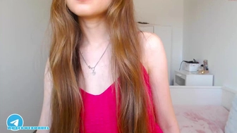 ambertan1 chaturbate Skinny bitch straddled phallus