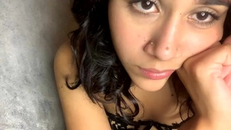 arielxxcxx chaturbate Gorgeous bitch strips and jerks off