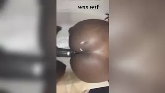 Best Pussy in the World_RonItUp_720p