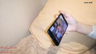 anal_loves 023 Little Sister Часы порно и мастурбируют ее крошечная киска