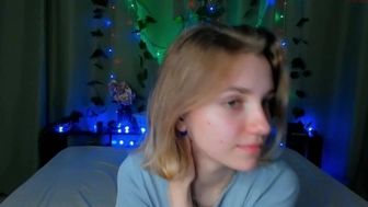 helenchristensen chaturbate Luxurious mare fucks holes with a phallus