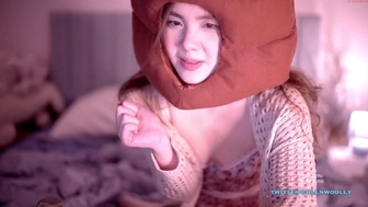 jillikins chaturbate Redhead babe caresses natural tits