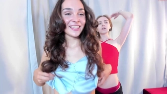 royalygirls chaturbate February-4-2022 performance
