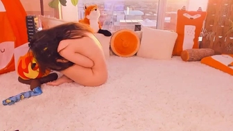 ziafox chaturbate  pounding her pussy with a big dildo