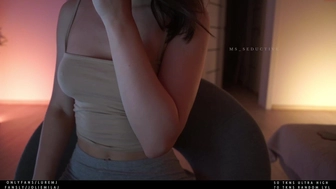 ms_seductive chaturbate  put two fingers into her anus