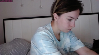 tinkissa chaturbate Big boobed bitch licks dildo