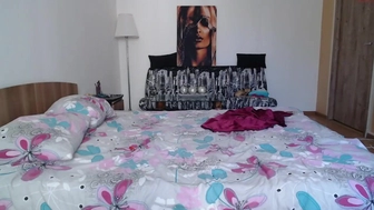 sexaddictcouple1 chaturbate Hot babe fucks herself with glass dildo