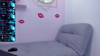 nina_sweetie chaturbate Busty bitch posing naked