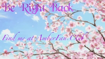 amberlaray Alluring bitch shows juicy body