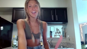 addisonvodka Blonde girl fucks with sex toy