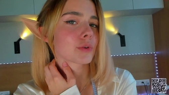 crazydaisy_ Mature skin fucks itself with a phallus