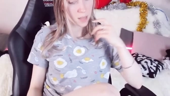 Gabriella плохая шлюшка и хочет быть наказана