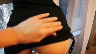 Сексуальную женщину-полицейского трахнули и наполнили сливками