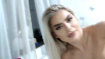 kissofacobra Charming ass fucks her pussy