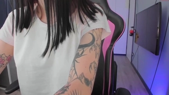 yamaguchi_ Sweet babe fucks herself