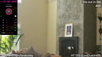 laraloxley free cam videos May-30-2022