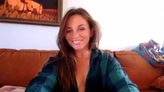 adrey_ Naked babe puts sisyadry