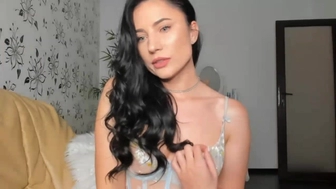 ms_seductive Naughty Chick Enjoys Cooney Performed By A Chevalier