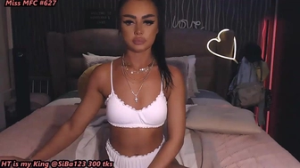 morrenna webcam show form June-6-2022