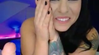 audreymac Luxurious bitch in no hurry to undress