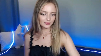 fondnessy bitch cums